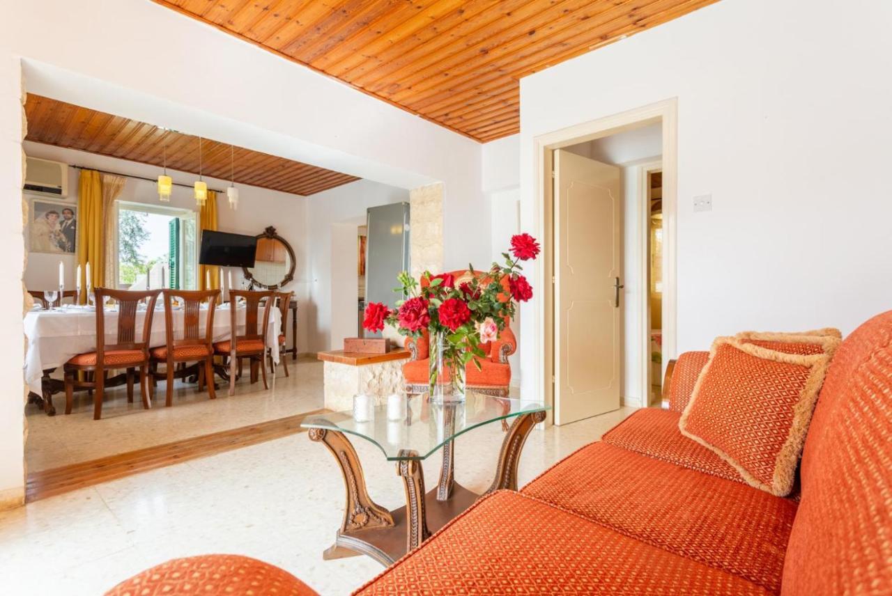 Villa Constantinos Kato Yialia Ngoại thất bức ảnh